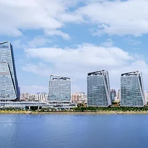 5* Hotel Intercontinental By Ihg